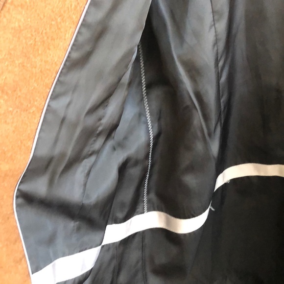 Hilary Radley New York Coat - Picture 6 of 6